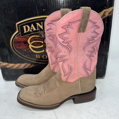 New Women’s Tan/pink Dan Post Cowboy Boots. DP 3816 7 M. 18-120