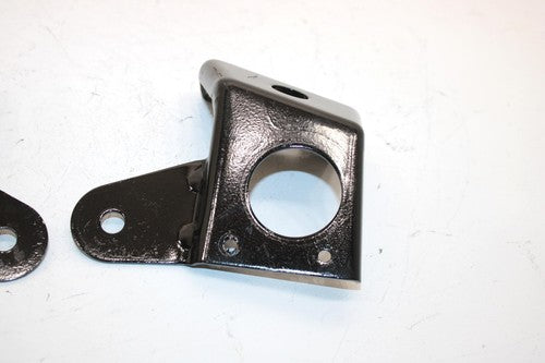 14 Can-am Outlander Max 400 Efi Oem Front Anchor Plate Set 705002995 AB6