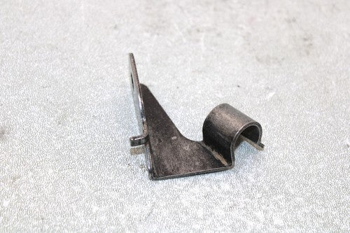 2001 Yamaha  Raptor 660r Oem Oil Line Bracket 5LP-2175T-00-00 AY33