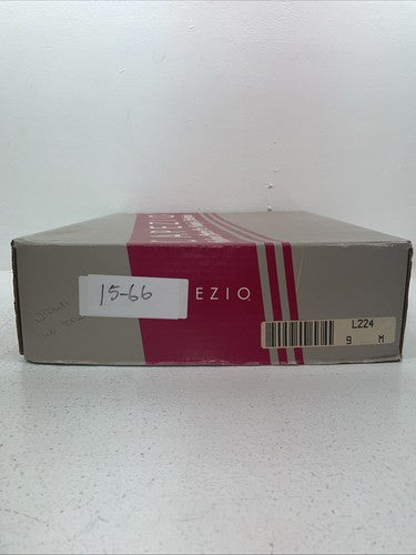 New Women’s Brown Capezio Cowboy Boots. L 224 9 M. 15-66