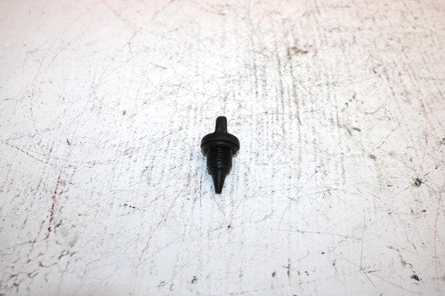 01 Polaris Sportsman 90 OEM Oil Fill Plug 0450153 AP61