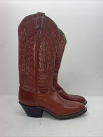 New Women’s Red Laramie Cowboy Boots. C 749 8 B. 16-103 