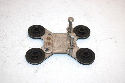 1990 Kawasaki 650 Ts Oem Fuel Pump Mount Bracket 11046-3795 JK10