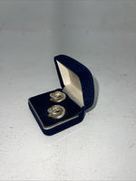 New Women’s Montana Silversmiths Gold Silver Knot Hoop Earrings. ER415 A-38