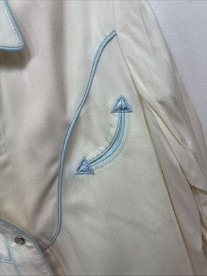 New Women’s California RanchWear White Blue Long Sleeve Pearl Snap Medium YY-95