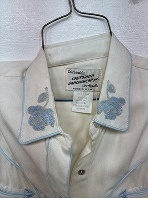 New Women’s California RanchWear White Blue Long Sleeve Pearl Snap Medium YY-95