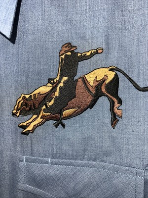 New Men’s Blue Bull ELY Cattleman Short Sleeve Pearl Snap Shirt. M P-36