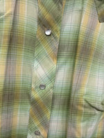 New Women’s Champion Western Green Plaid Long Sleeve Pearl Snap Size 10 KK-71