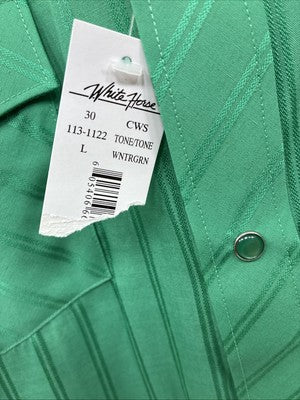 New Men’s White Horse Green Stripe Long Sleeve Pearl Snap Large Q-64