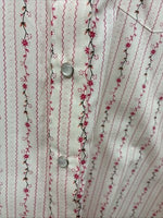 New Women’s White Horse White Red Floral Long Sleeve Pearl Snap Medium YY-58