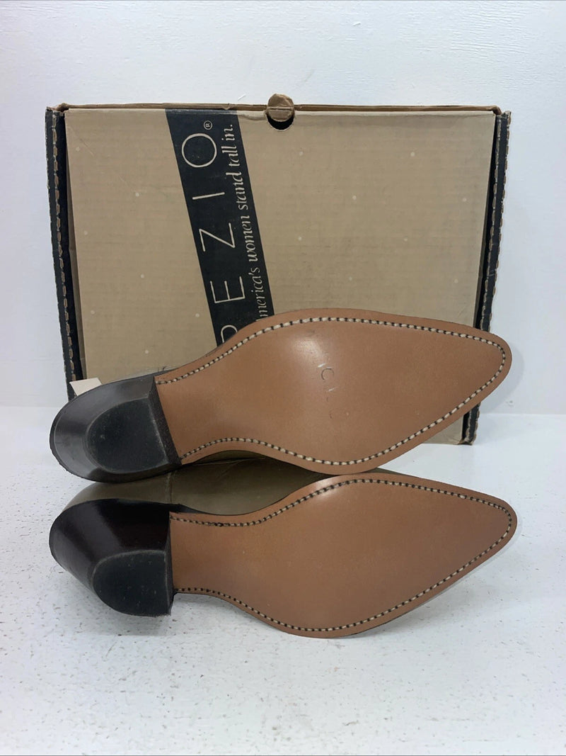 New Women’s Brown Capezio Cowboy Boots. L 295 8.5 8 1/2 M. 15-37