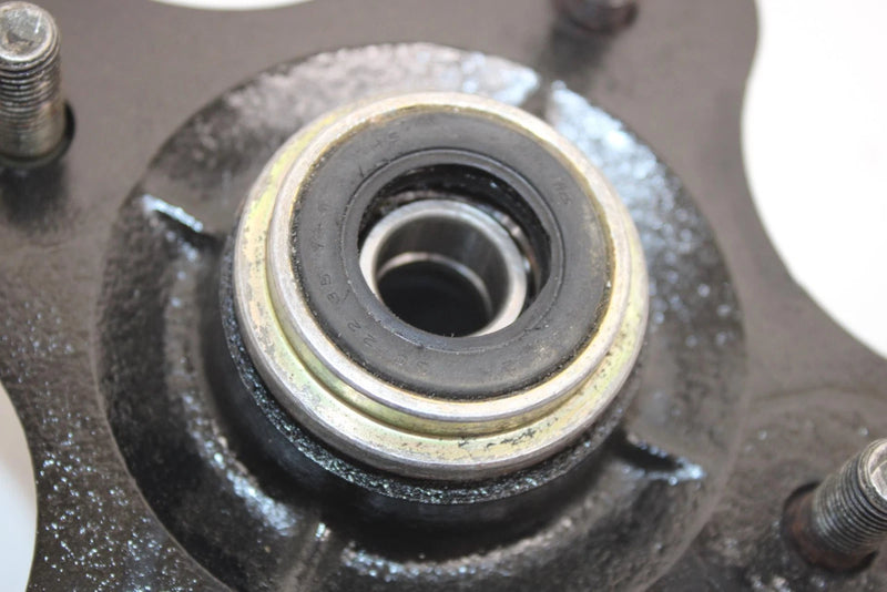 03 Yamaha  Bear Tracker 250 Yfm250xr Oem Front Hub 4XE-F5111-10-00 AY13