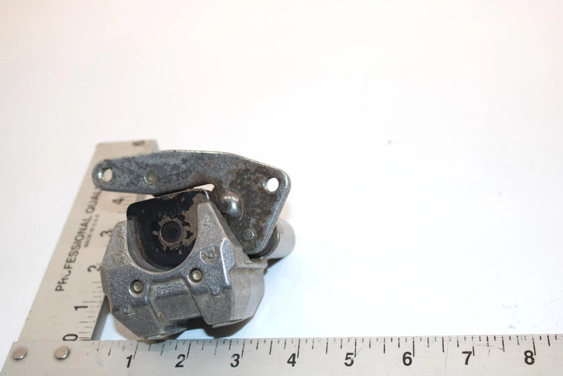03 Yamaha  Bear Tracker 250 Yfm250xr Oem Left Caliper Assy 3GD-2580T-00-00 AY13