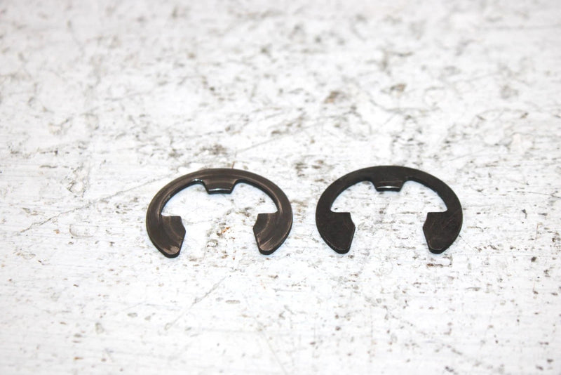 2002 Polaris Sportsman 500 Oem External Retaining Ring Pair 3233720 AP154