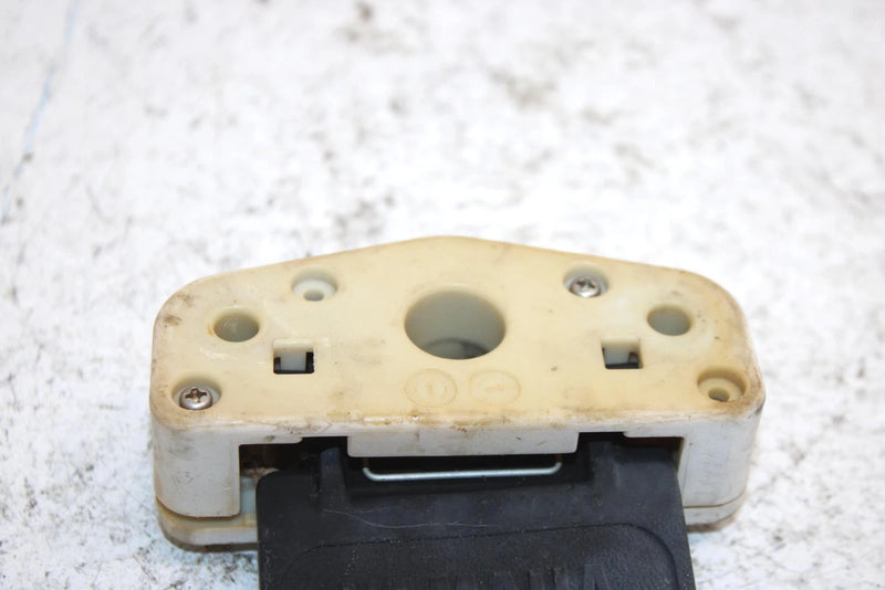 1997 Yamaha 1100 Triple Waveventure Oem Seat Latch GJ3-63850-01-00 JY24