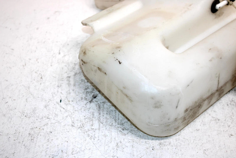 1994 Kawasaki 750 Ss Super Sport Oem Rear Main Air Duct 14073-3737 JK9