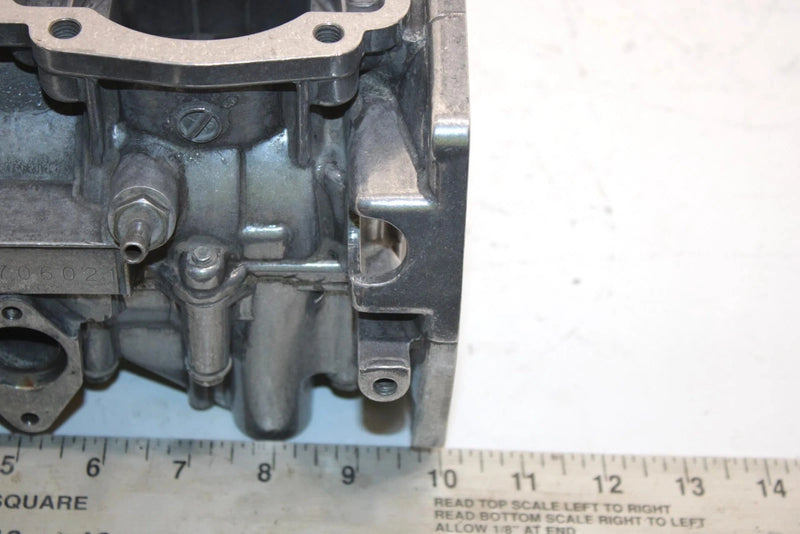 95 Arctic Cat Bearcat 440 Oem Crankcase 3004-873 SA9