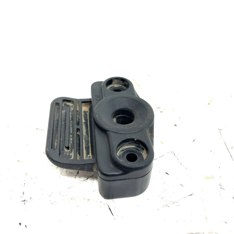 08-13 Kawasaki Teryx 750 KRF750A 4x4 OEM Seat Latch 27016-3758 XK0