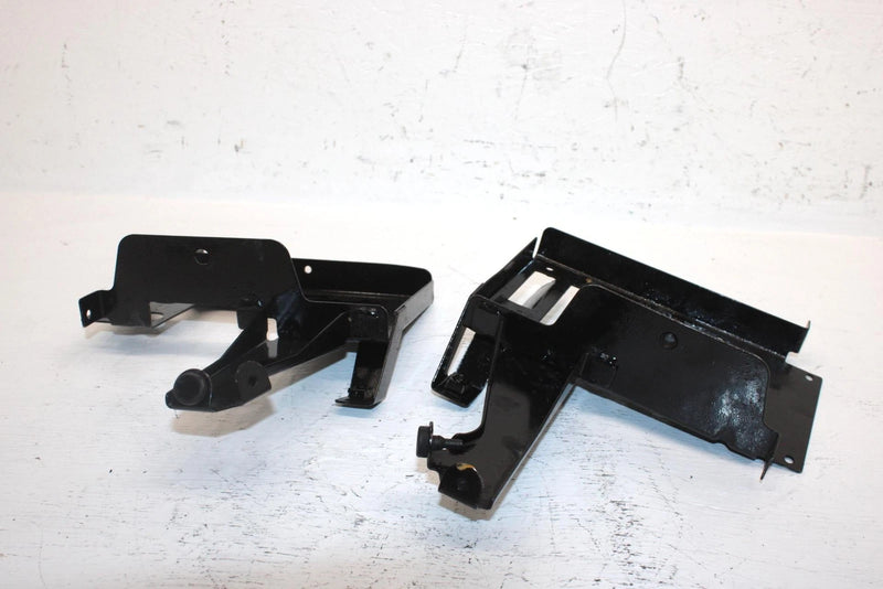 1998 Polaris 500 Oem Console Mount Set 1011952-067 1011951-067 SP39