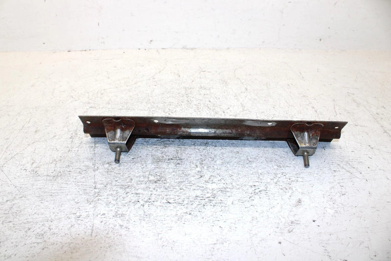 1996 Yamaha Vmax 600 Oem Gas Tank Bracket 89A-21911-20-00 SY29