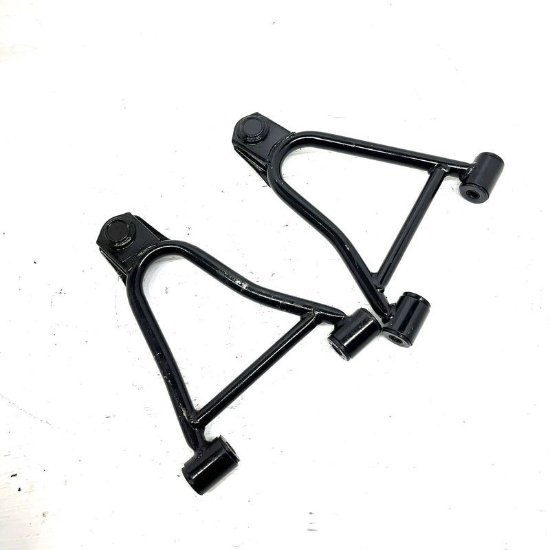 1994 Yamaha Kodiak 400 4x4 OEM Front Lower A Arm Set 2HR-23580-01-00 AY61