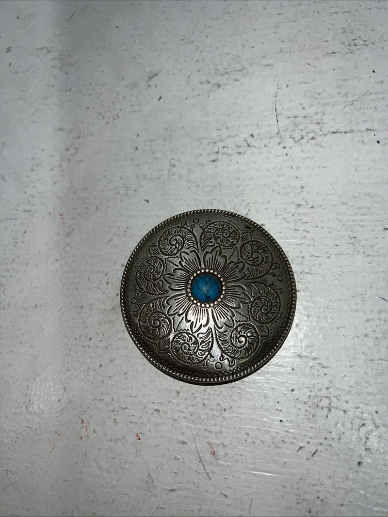 New Women’s Round Silver Belt Buckle Sigh Turquoise In Middle Shell Design. F-6