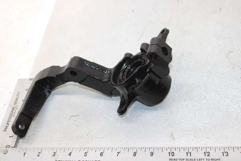 2000 Yamaha  Grizzly Oem Left Steering Knuckle 5GT-23501-00-00 AY35