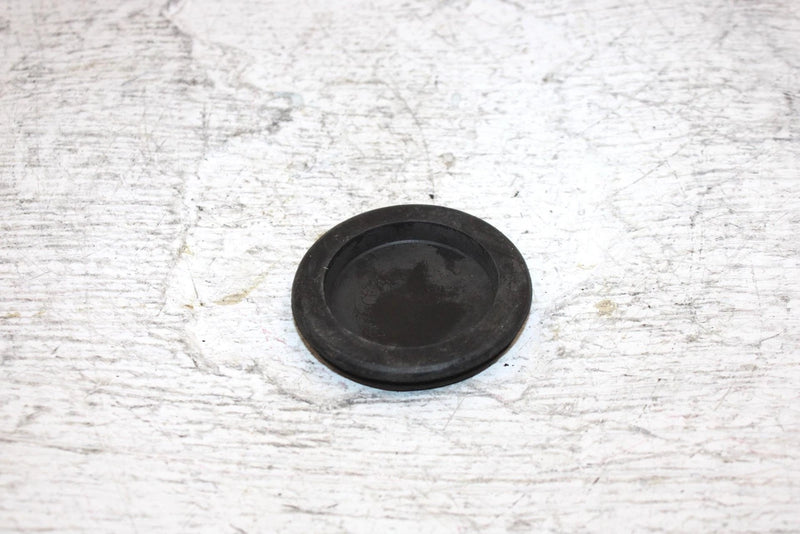 1997 Yamaha Vmax Sx 700 Triple Oem Belly Pan Plug 90338-44093-00 SY10