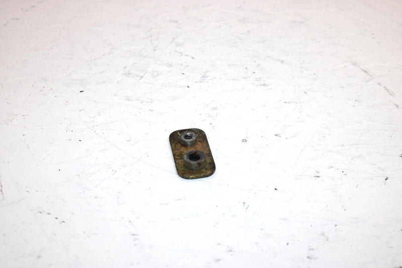 1999 Arctic Cat Zr 600 Oem Hood Hinge Nut Plate 1606-623 SA60
