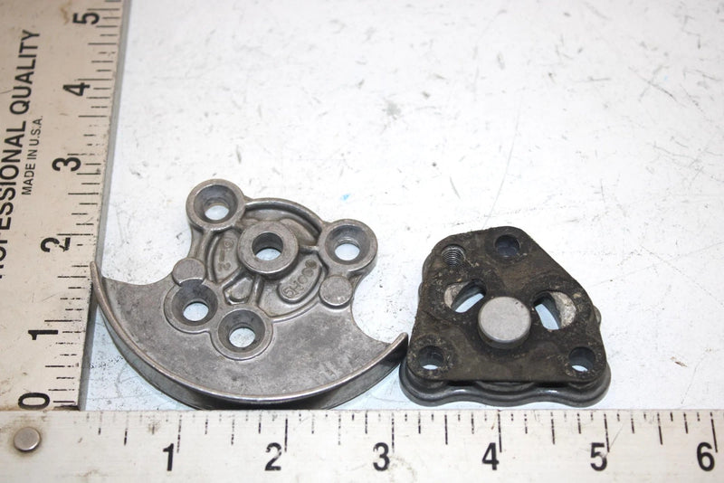 86 Yamaha  Moto 4 Oem Oil Pump Case 21V-13300-00-00 AY39