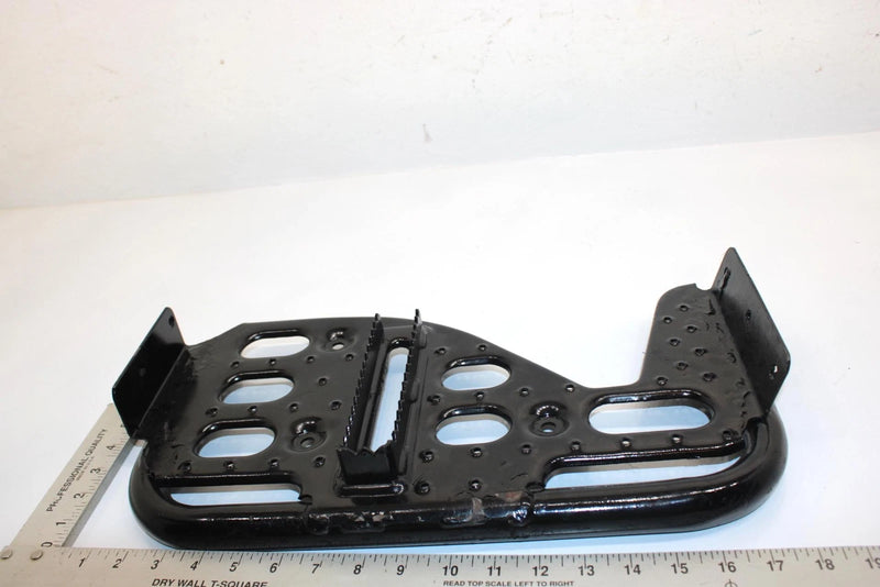 03 Arctic Cat 500 4x4 Automatic Oem Right Footrest 0506-338 AA2