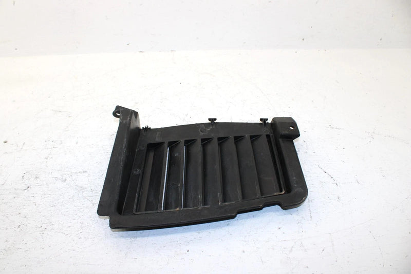1990 Yamaha Phazer Ii LE Oem Side Louver Set 8X9-77131-00-00 SY14