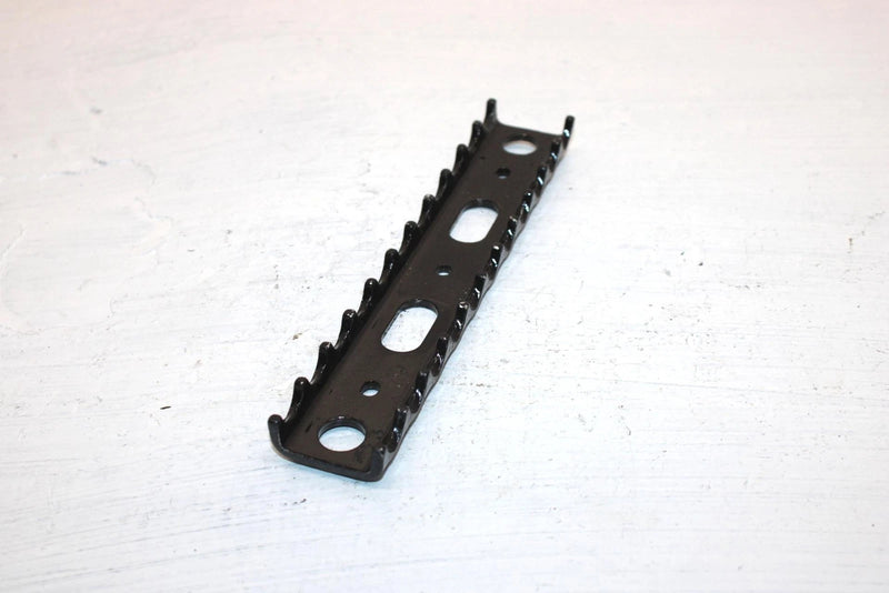 2000 Polaris Trail Boss Oem Footrest  Cleat Pair 5242525-067 AP171