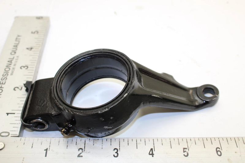 1995 Yamaha Vmax 600 Oem Right Steering Arm 82M-23852-00-00 Q2612