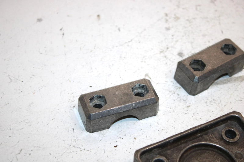 94 Arctic Cat Ext 580 Efi Oem Handebar Mount 0105-351 0105-350 Q3616