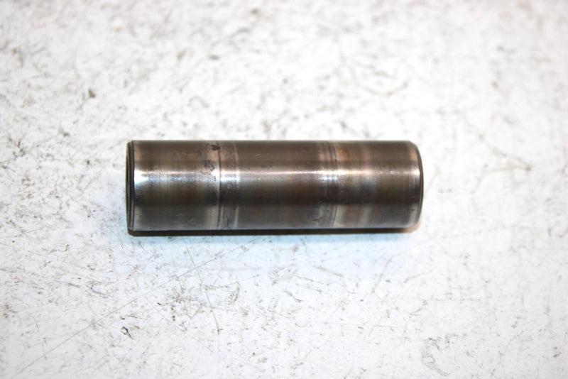 1994 Kawasaki 750 Ss Super Sport Oem Piston Wrist Pin 13002-3702 JK9