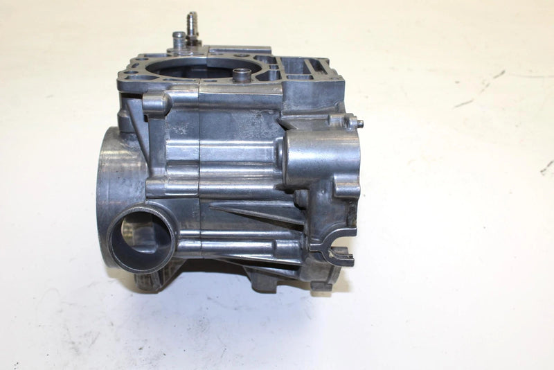 01 Polaris Sportsman 400 OEM Crankcase 3085633 AP113