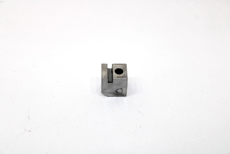 2003 Polaris Classic 600 Oem Pivot Block 5132583 SP110