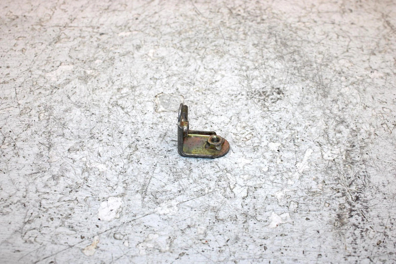 1998 Suzuki Quadrunner 250 Oem Snoekle Bracket 13761-19B00 AS13