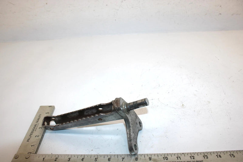 96 Yamaha  Warrior 350 Oem Left Footrest (Polished) 3GD-27411-01-00 AY6