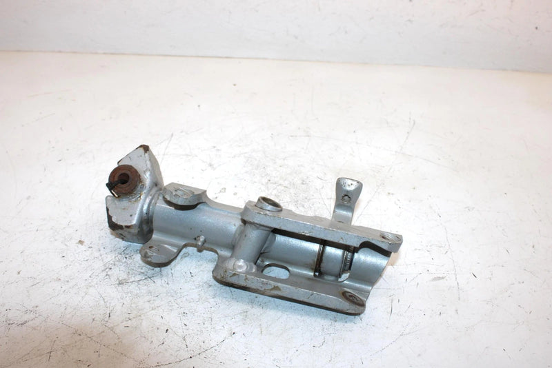 06 Arctic Cat Firecat 700  Efi Oem Left Steering Knuckle 1703-721 SAS5