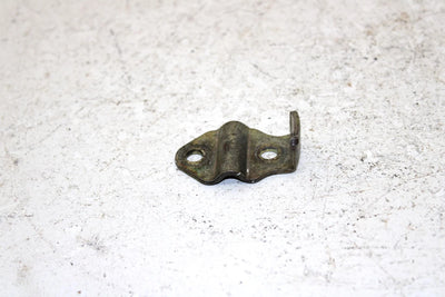 1984 Yamaha  Ytm 200 L Oem Seat Lever Bracket 21V-24775-00-00 AY48