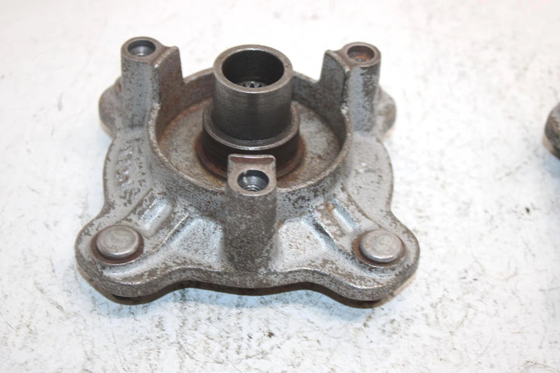 1990 Kawasaki Bayou 300 Oem Front Wheel Hub  Pair 49030-1102 AK22