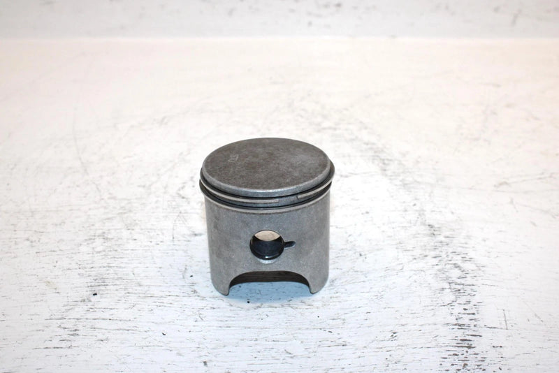 1998 Ski-doo Formula 500 Oem 69.39mm Piston 420887553 SS1