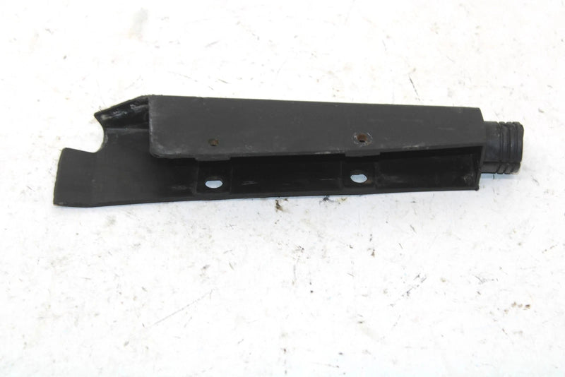 1988 Yamaha Enticer 340 Oem Right Rear Bumper Cover 8W6-77543-00-00 SY130