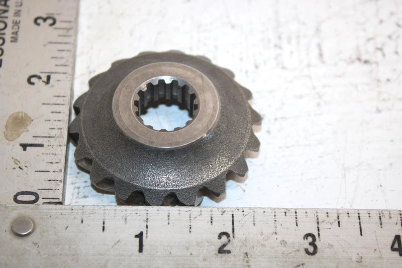 84 Yamaha  Tri Moto 3 Wheeler Oem Middle Drive Gear 24W-Y1754-00-00 AY21