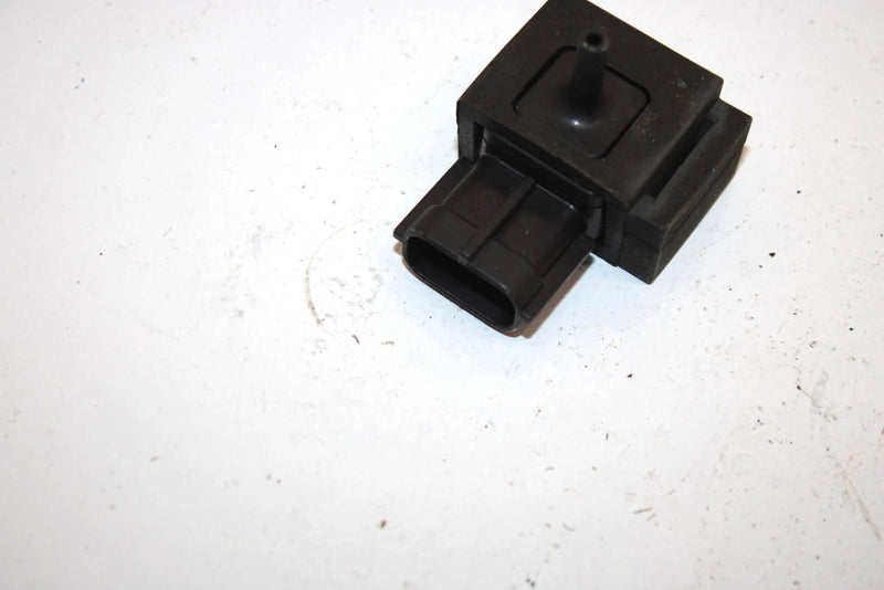 12 Arctic Cat M1100 Turbo Sno Pro 162 Oem Boost Reference Sensor 3007-517 SA8