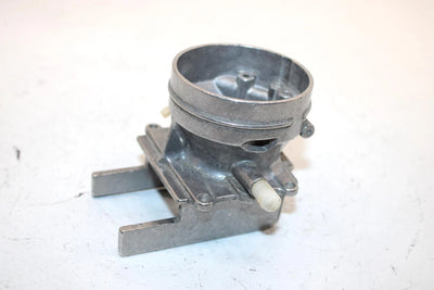 94 Yamaha Vmax 500 Le Vx500eu Oem Rear Carb Housing 8AB-14100-00-00 SYS