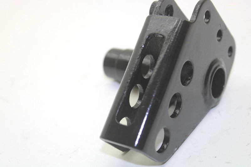 78 Yamaha Enticer 340 OEM Skid Rail Left Slide Bracket 8E3-47463-00-00 SY55