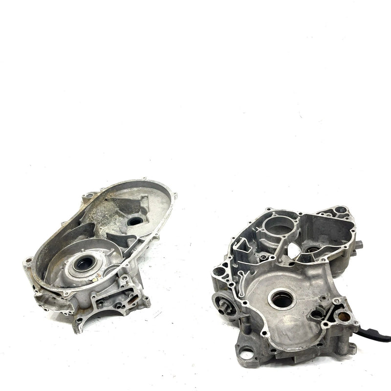 2005 Arctic Cat 650 4x4 V2 OEM Crankcase 3201-444 AA39